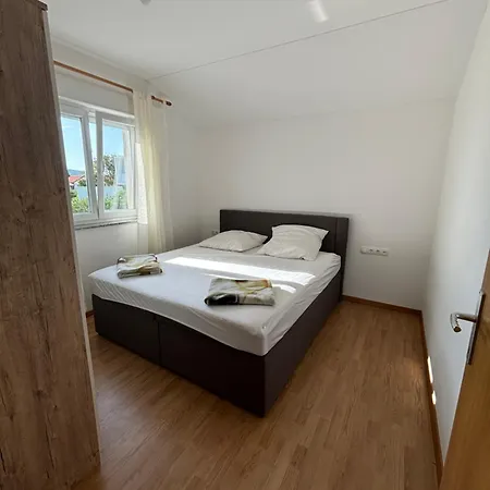Apartment Julian & Juliana Krk Town