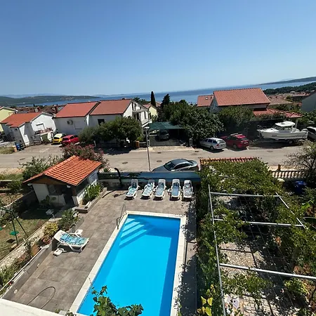 Apartment Julian & Juliana Krk Town